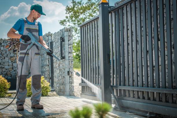 Best Animal Enclosure Cleaning  in Yulee, FL